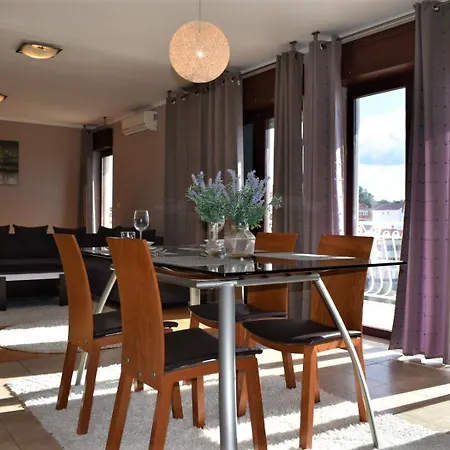 Armonia Spacious * Podstrana