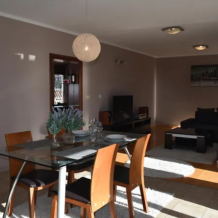 Apartment Armonia Spacious Podstrana